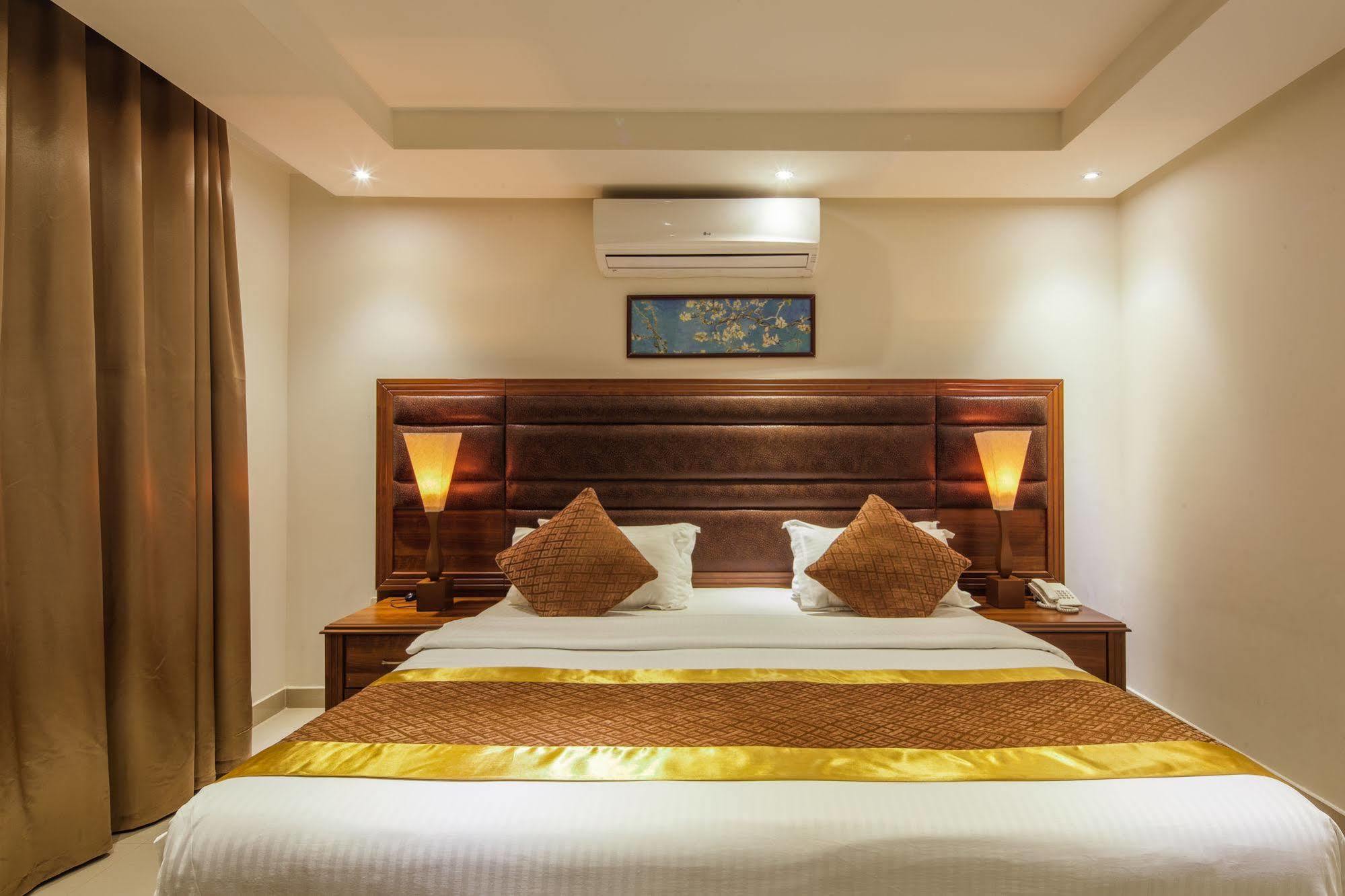 Burj Alhayah Hotel Suites Alfalah Riyadh Exterior photo